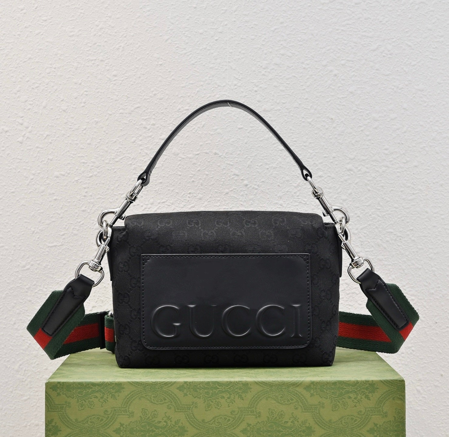 Gucci GG Canvas Small Top Handle Crossbody Bag – 821617