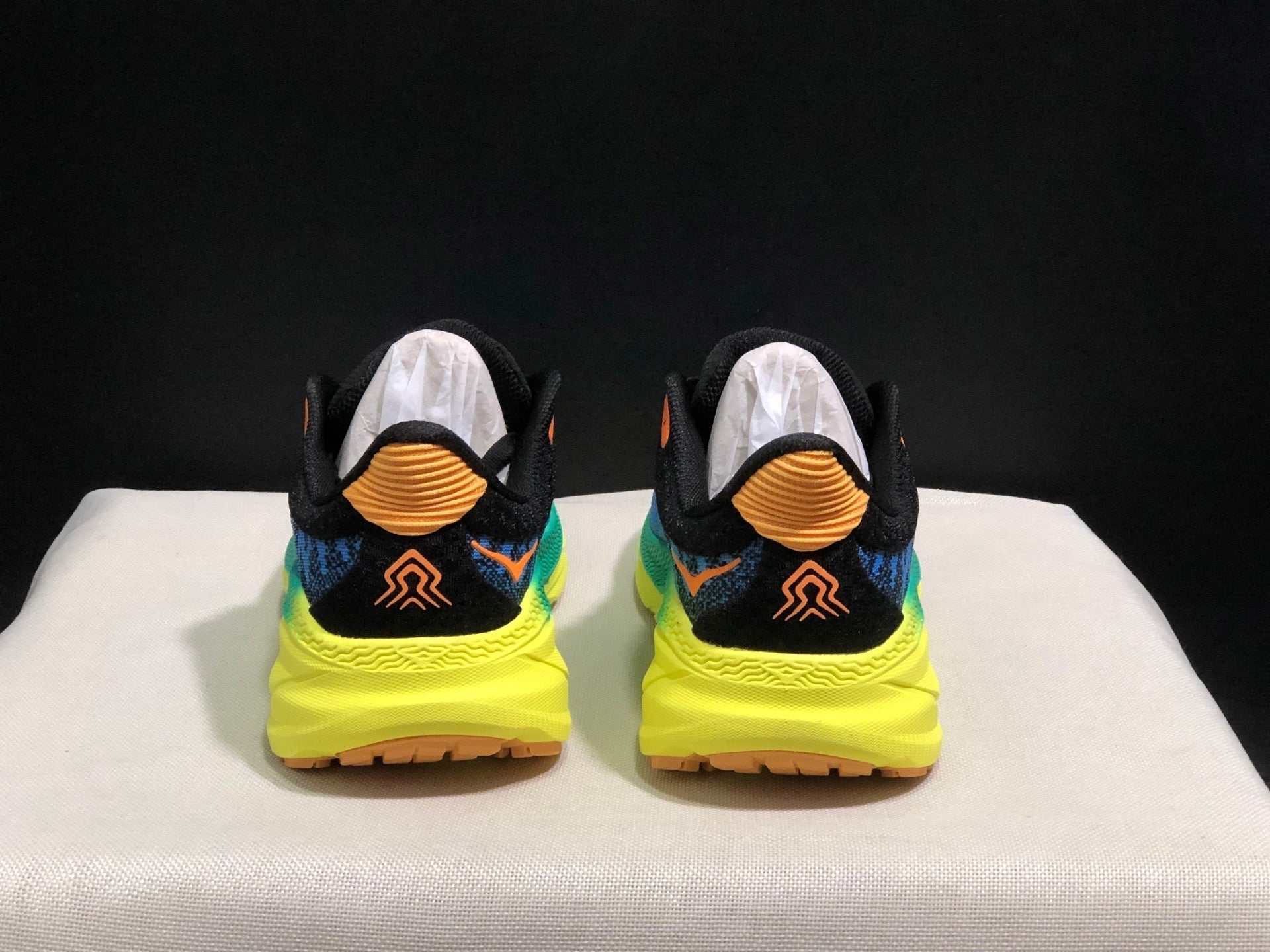 HOKA ONE ONE Challenger 7