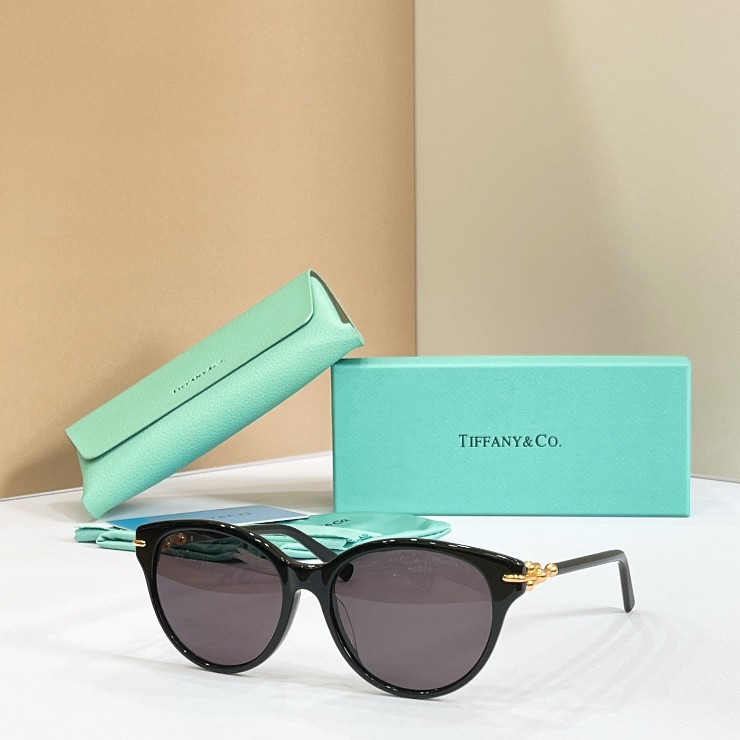 TIFFANY & CO. Eyeglasses TF2289D