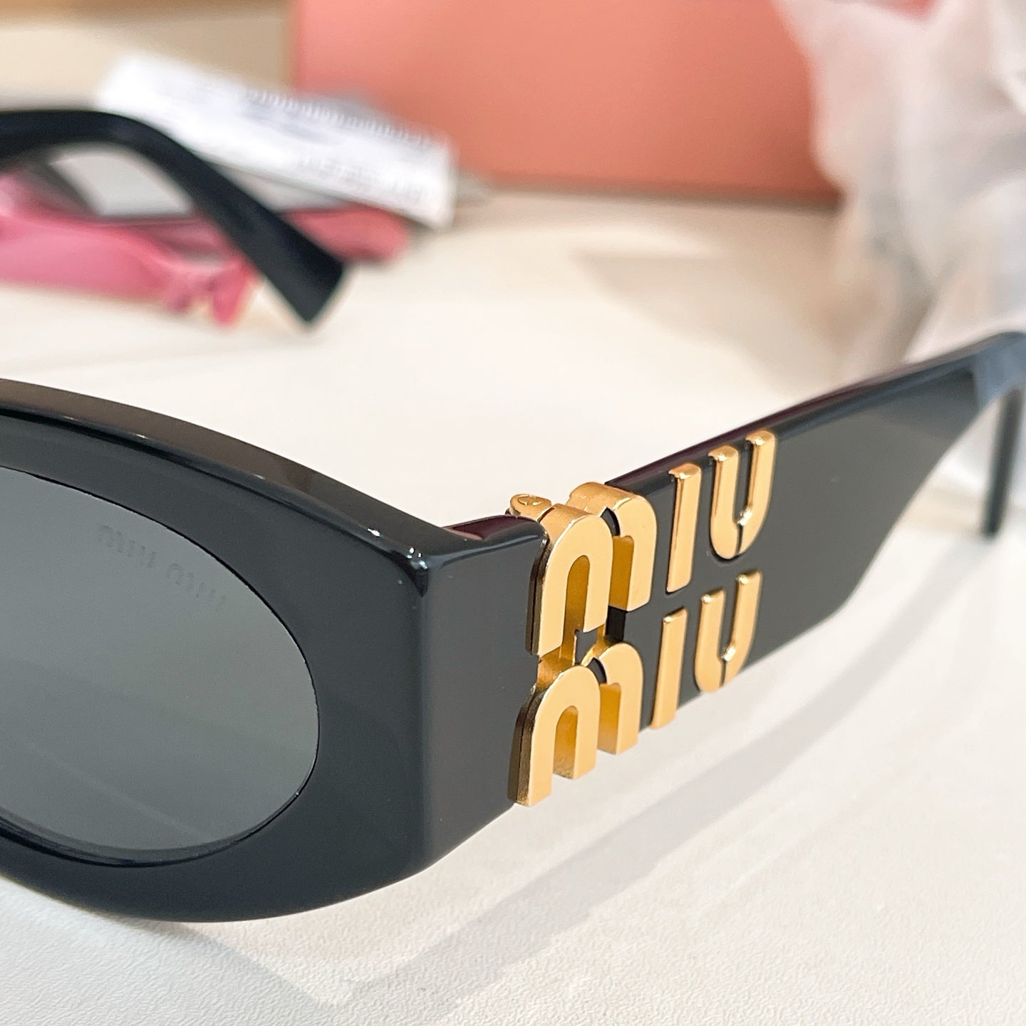 MIU MIU Sunglasses SMU 11W