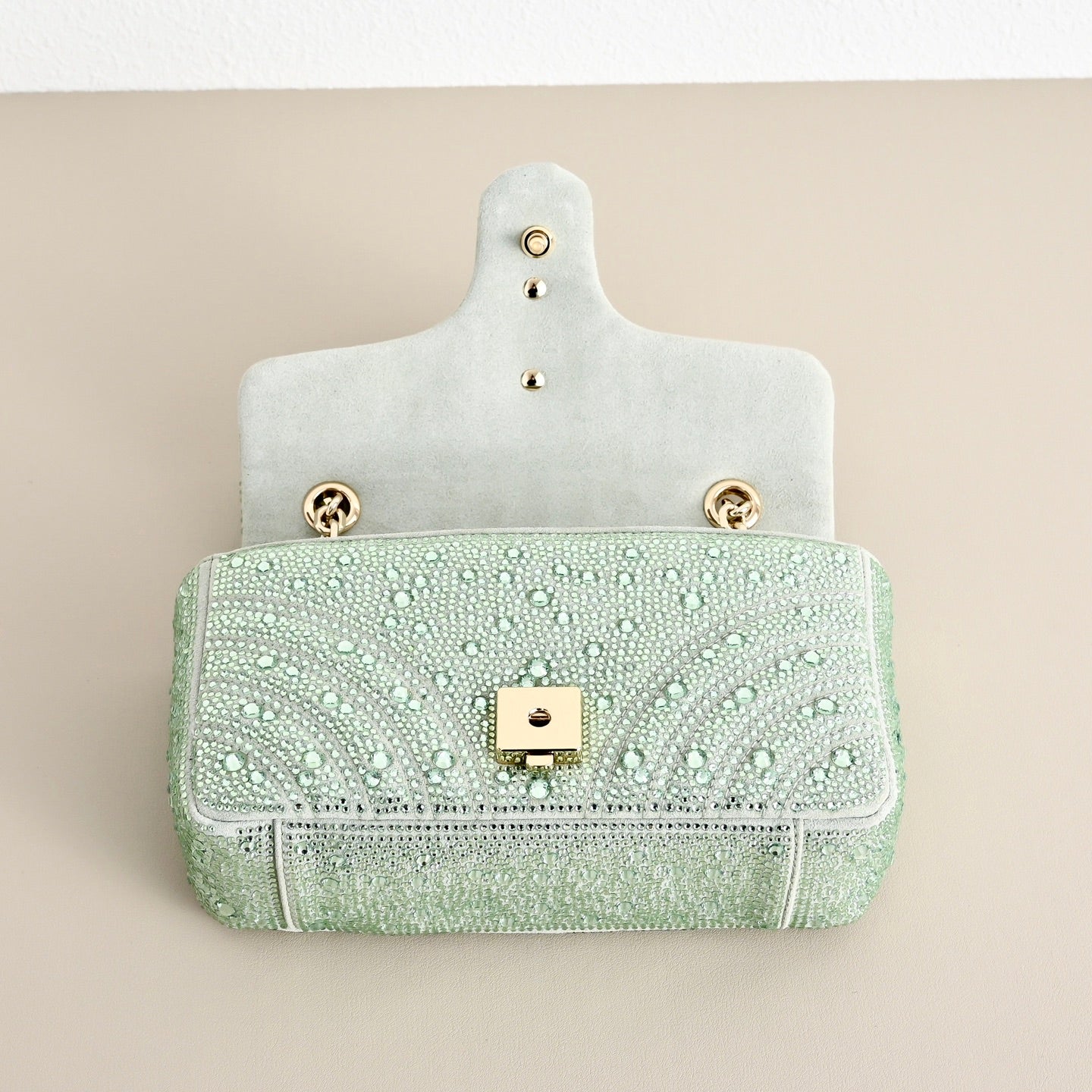 Gucci GG Marmont Crystal Shoulder Bag – 837280