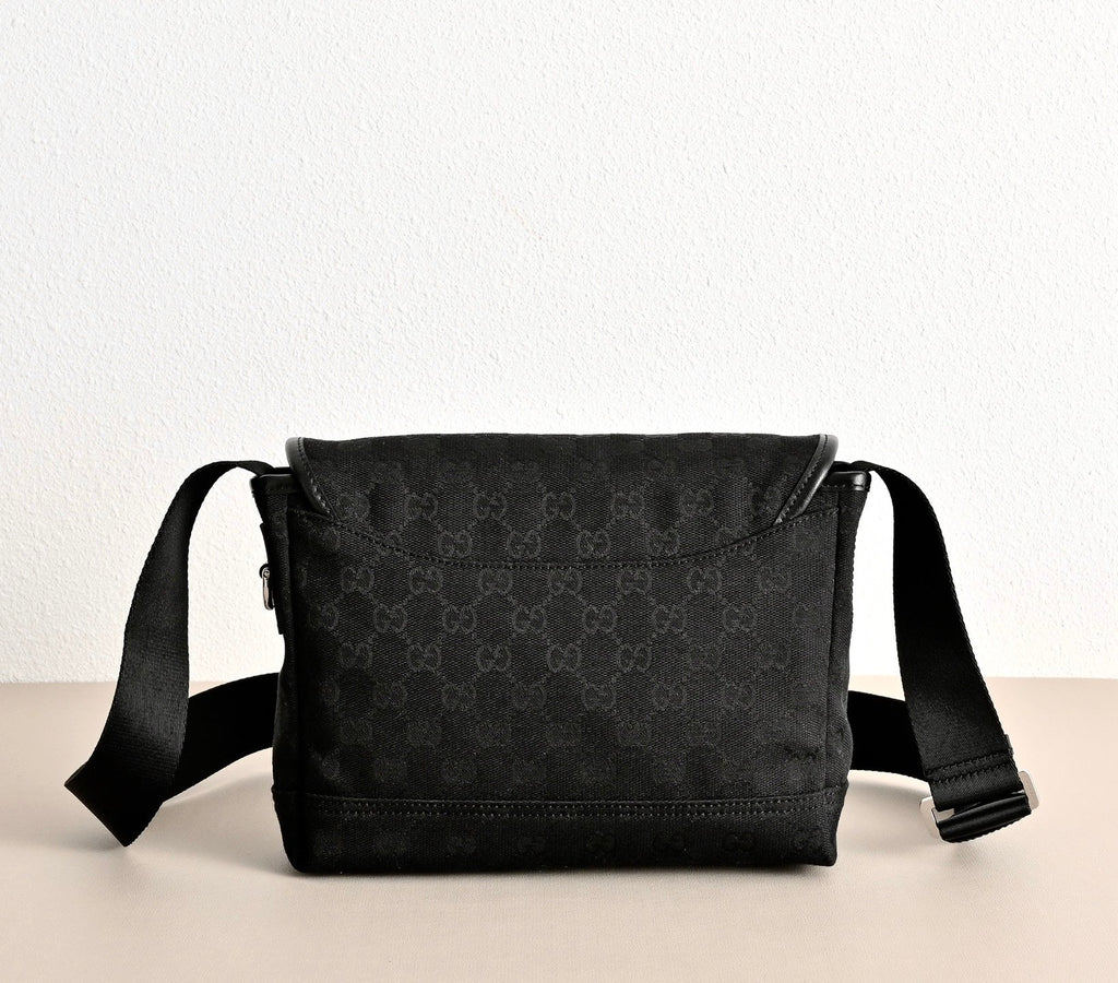 Gucci GG Canvas Small Crossbody Bag – 854745