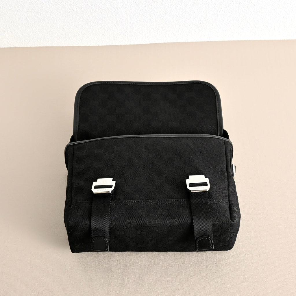Gucci GG Canvas Small Crossbody Bag – 854745