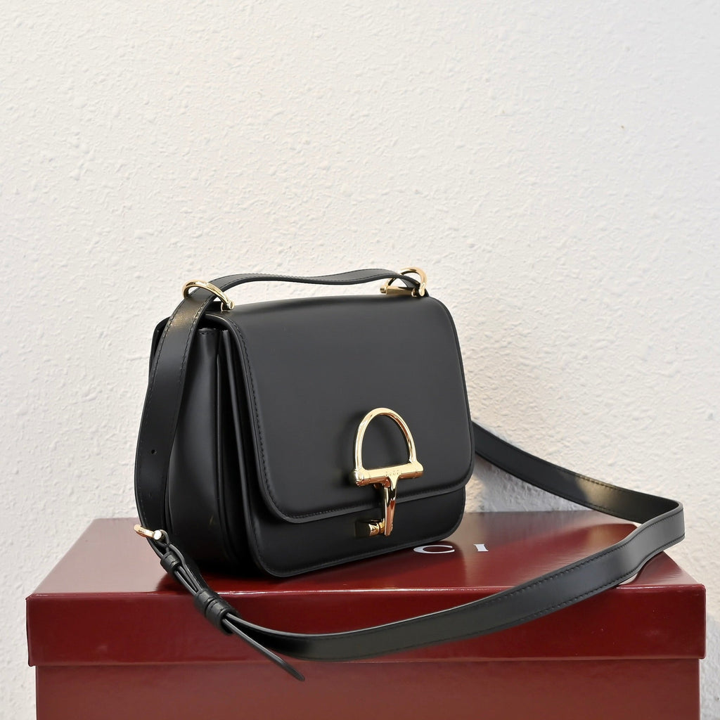 Gucci Sienna Shoulder Bag – 846705